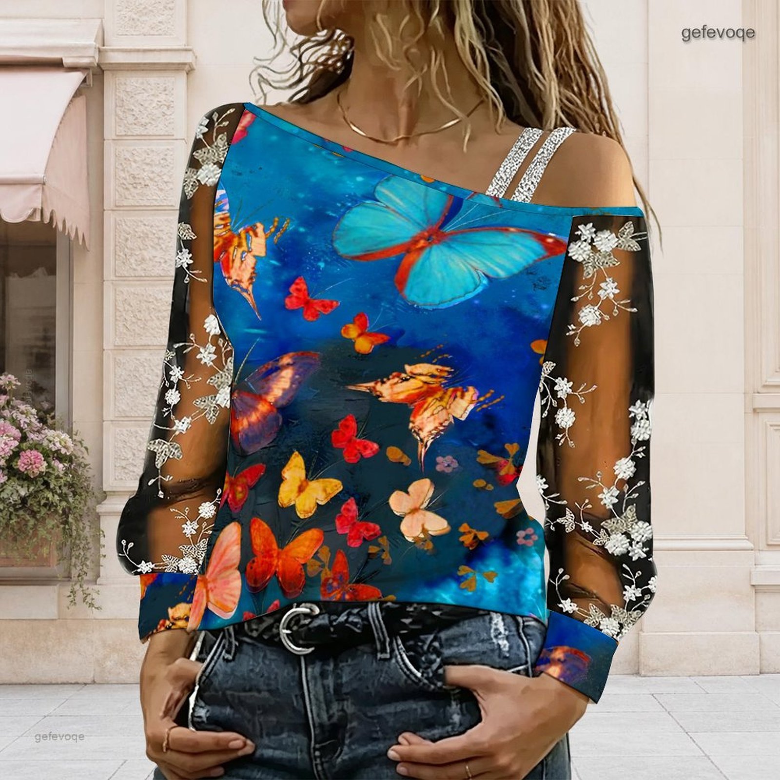 Blouses - بلوزة نسائية مكشوفة الكتفين، توب غير