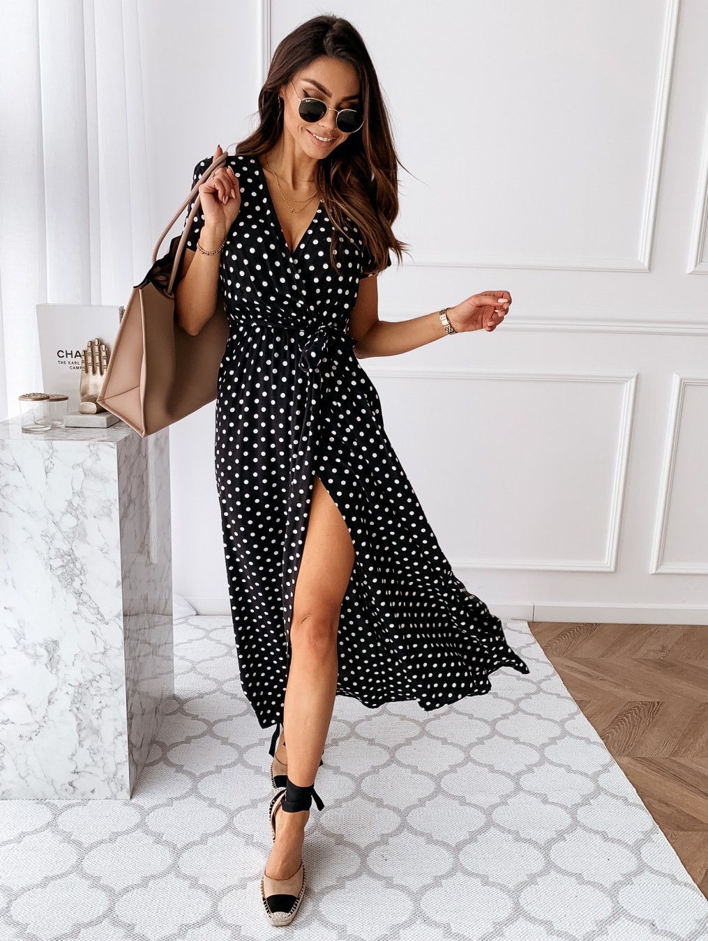 فستان طويل نسائي بأكمام قصيرة  - مراجعة French Vintage Floral Midi Dress وسعره